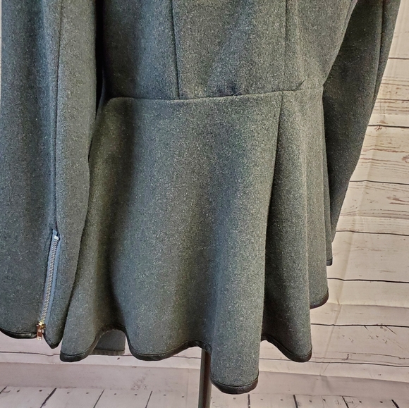 fall coat (can also be used for spring) - Picture 9 of 10